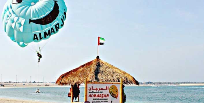 Parasailing in Fujairah